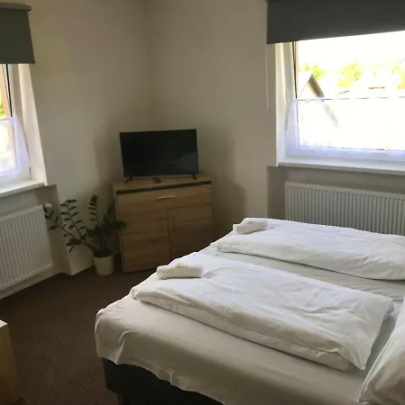 Pensión Berten Strasice (Plzen)